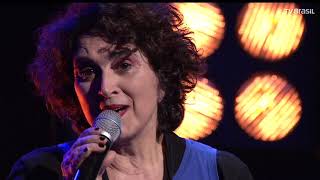 Olívia e Francis Hime fazem bela interpretação de "Chega de Saudade"