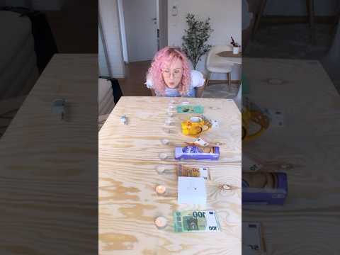 VikiSarina verlieren 100€ 😫 lustige Geschenke CHALLENGE: Kerzen auspusten #viktoriasarina