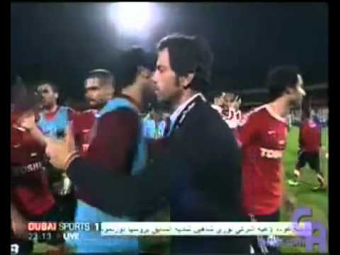 What a shame..!! UAE goalkeeper hit the head of coach Quique Flores