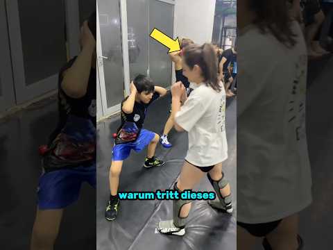 Dieses Mädchen ist unglaublich Stark (Cr: e_trainer_seferov) #boxing #kicks #mma #training