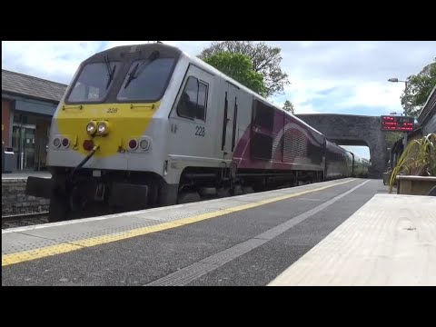 Irish Rail 201 Class Loco 228 + Enterprise Train 9002 - Donabate Station, Dublin