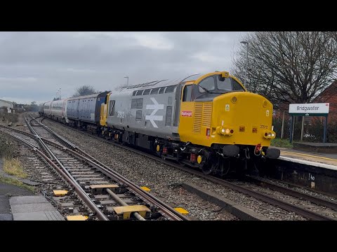37512 (37608) 37501 drags 175010 to Penzance from Ely 13th and 14th January 2026