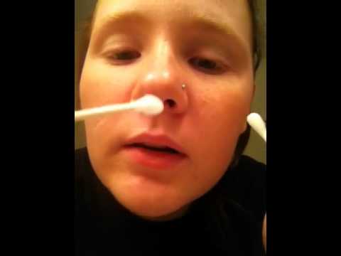 How to clean a fresh nose piercing
