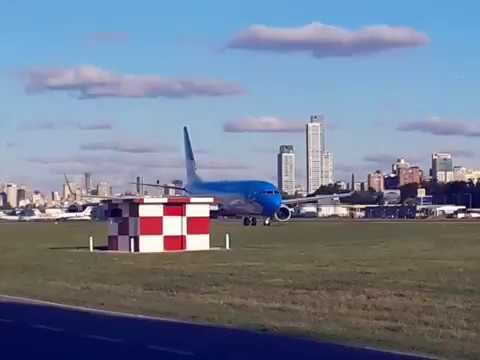 Movimiento en Aeroparque Jorge Newbery, 9/5/2017.