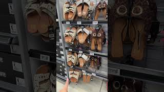 Download lagu Walmart house 2000 wedges are you kidding me? Why am I just finding out? mp3