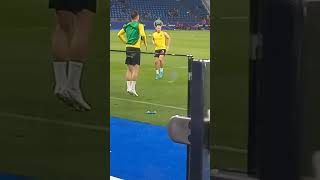 Download lagu Sesi warm up pemain Harimau Malaya mp3