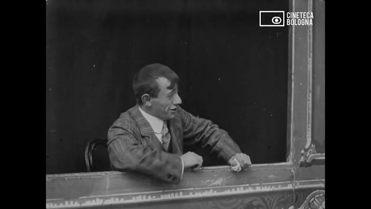 1912 Donna con garofani rossi e rosa e 1911 Tontolini è triste