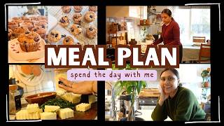 Sunday Meal Plan I Going to IKEA I Baking Cafe style Muffins - Spend Sunday with me