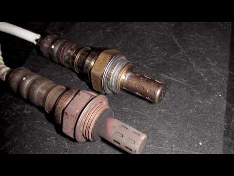 Oxygen Sensor Diagnosis and Replacement Simplified - NGK Spark Plugs - Tech Video