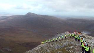 preview picture of video 'hands up errigal'