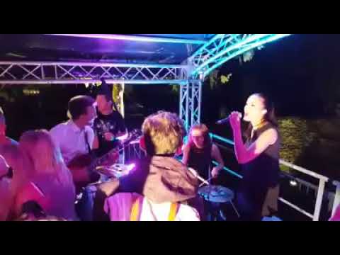 Audiostreet - Weinland Schweinfurt live (Bruno Mars - Treasure Cover)