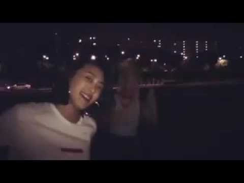 160821 Hyoyeon - w/Bora from @ honeyj_pplw IG