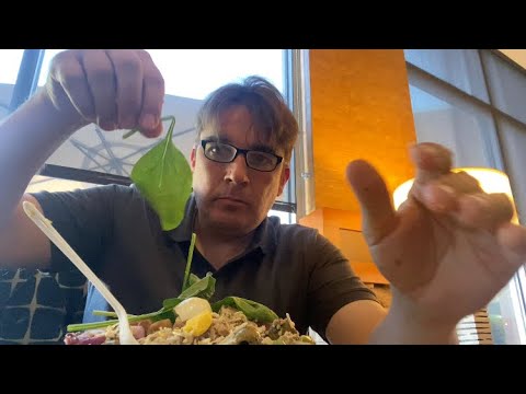 PSS 1701 - Central Market low cal salad and El Patio sauce / Gemelle RUNNER DELIVERY