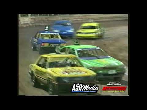 Thrills and Spills | 16th February 2002: Kingaroy - Modified Production Challenge Series
