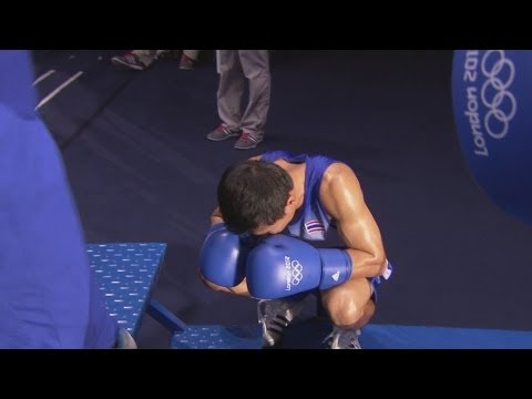Kaeo Pongprayoon Wins Boxing Light Fly (49kg) Semi-Final | London 2012 Olympics