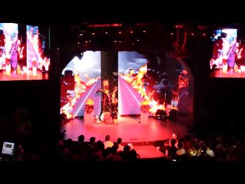 Stripperella Uber Blue space "Noite em Hollywood"