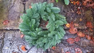 How to make a simple pine Christmas door wreath