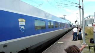 preview picture of video 'TGV at Surgeres station August 2008'