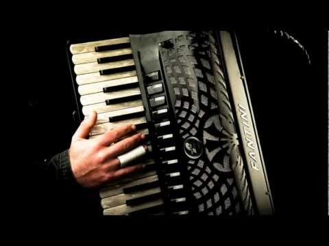 Kashmir (Led  Zeppelin cover) Koby Israelite (Asphalt Tango,2013)