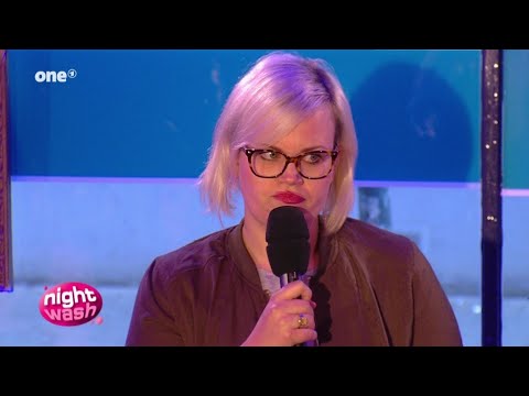 Martina Schönherr - wenn die Bitch-Connection rappt