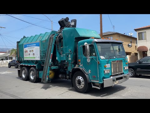 LA SAN | 2005 Peterbilt 320 Diesel Amrep ASL