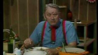 New Orleans Cajun, Justin Wilson - Squirrel Hunting