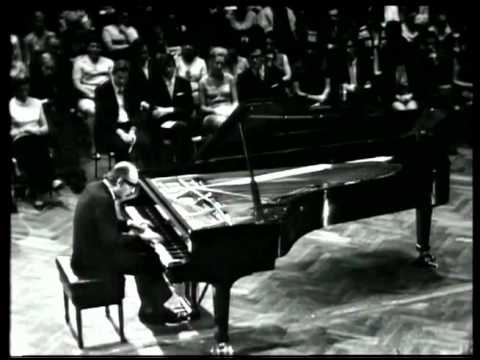 Classic Archive™ - Friedrich Gulda plays Beethoven and Bach at the Beethovenfest Bonn 1970