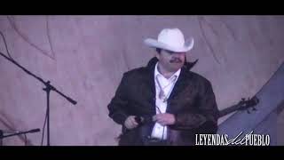 Sin Rey, Sin Trono Y Corona Lyrics English Translation