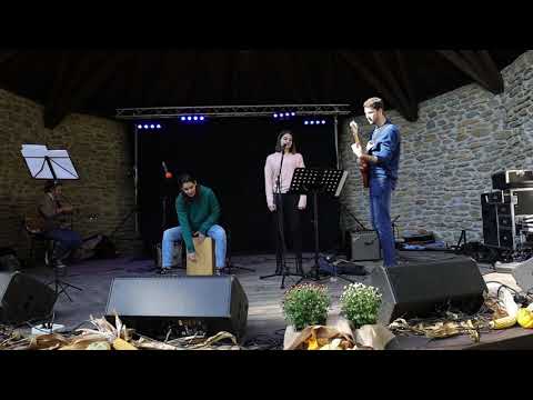 Dorkacoustic - Szólj rám, ha hangosan énekelek - Velemi Gesztenyenapok | 2021.10.09.