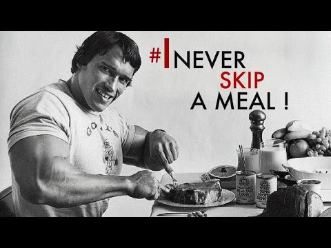 BODYBUILDING MOTIVATION - EAT LIKE A DOG