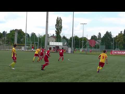 MKS ZNICZ II PRUSZKÓW 2002 - LKS JEDNOŚĆ ŻABIENIEC 2002 I połowa meczu