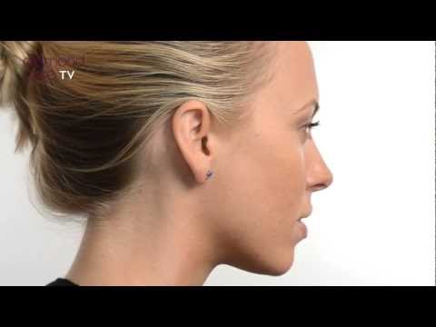 FEG23 VY - Tanzanite 5 x 4mm 18K White Gold Earrings