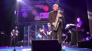 Sneak A Peek - Euge Groove at 7. Augsburg Smooth Jazz Festival (2016)