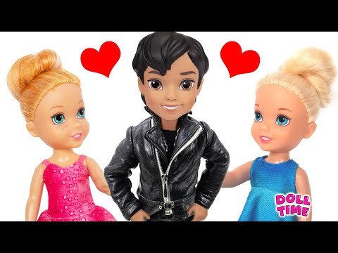 New Boy at School! Elsie and Annie School Crush