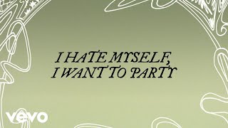 Kadr z teledysku I Hate Myself, I Want To Party tekst piosenki King Princess
