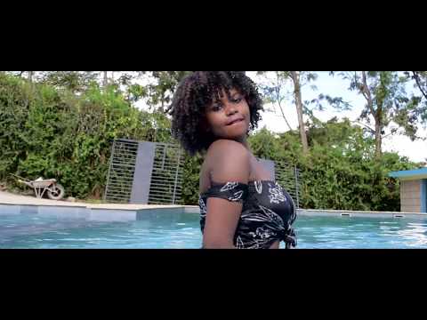 CASH DIORR - DRIPPING  (Official Music Video)