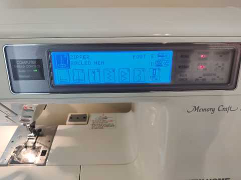 Janome Memory Craft 8000ce - Image 2