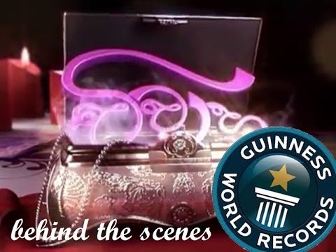 Guinness World Record Wedding's Cake - Assembling