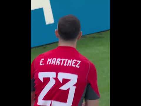 Emiliano Martínez The best Goalkeeper Fifa World Cup 2022 Crazy Dibu 💎 Argentina , Leo MESSI