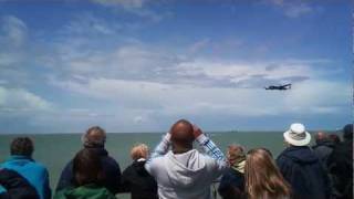 preview picture of video 'Lancaster bomber- airfix air show - margate 2011'