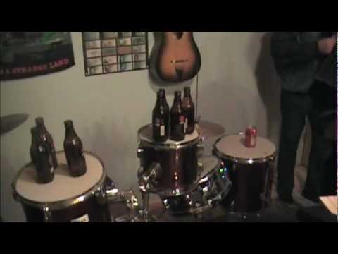 Tase & Kale - Kaljaa ja Illotiinia.wmv