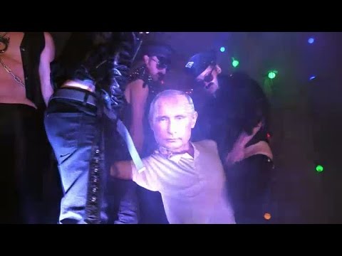 Simon och Frej anordnar bögklubb på Putins tomt - Samhällsjudo (TV4)