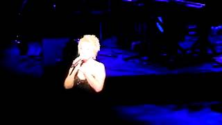 Elaine Paige  I dreamed a dream   live Theatre Royal Drury Lane London 08 03 2009
