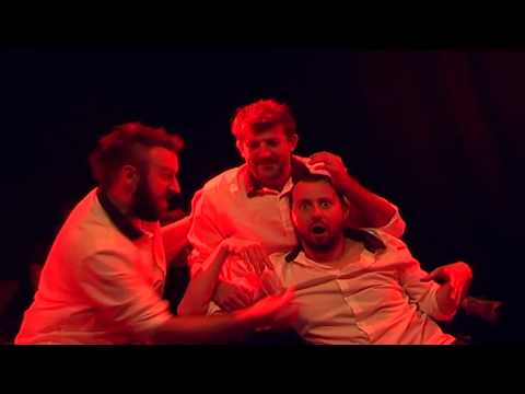 3er/A-B-C Synchro mit paranoider Figur – Öde und Schriller