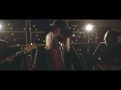 RIVERBOY - A RIDDLE IN A POCKET (LIVE SESSION)