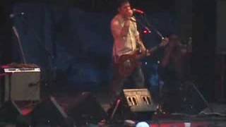 Modest Mouse Live - Here It Comes