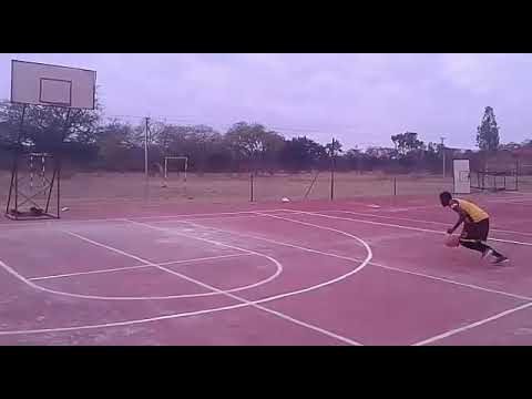 Benson Thebe #Burn10's layup demonstration @ Inyathi high school July 2017