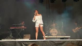 Léon - Surround Me (Live@Popaganda) 4K