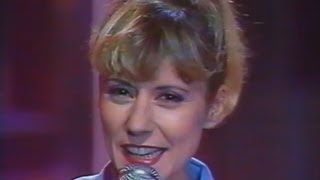 Dorothée - "Attention Danger" à Sacrée Soirée (1988)
