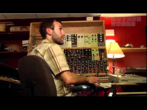 Artist Interview - RJD2 makes some cobbler